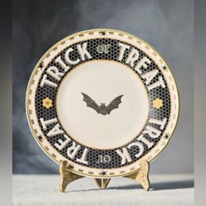 NWT THE BISTRO TILE STONEWARE DESSERT PLATE: HALLOWEEN EDITION